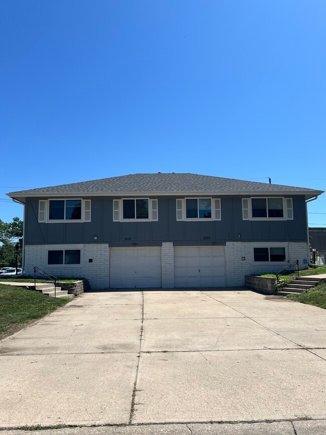 Building Photo - 5051 Marshall Dr Rental