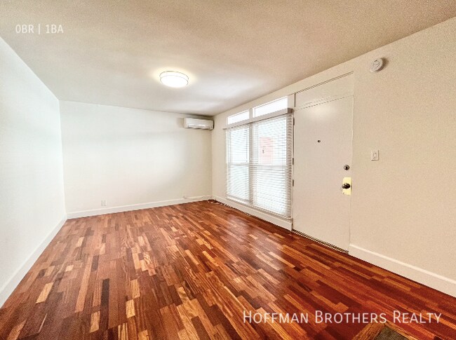 Photo - 6871 Franklin Ave Unit 304