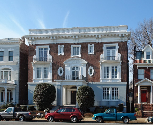 Photo - 2215 Monument Ave