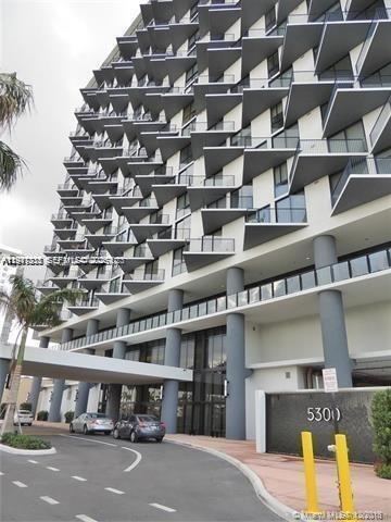 Building Photo - 5300 Paseo Blvd Unit 909