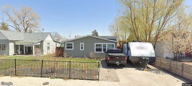 Available Now! "Spacious 3-Bedroom Retreat... - Available Now!
"Spacious 3-Bedroom Retreat... Apartment