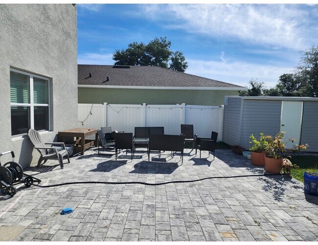 Photo - 2553 Shamrock St