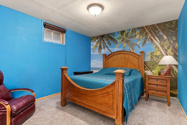 200 E 25th St Unit 2