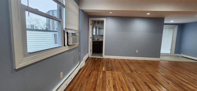 Photo - 442 New York Ave Unidad 2