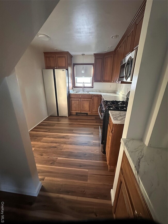 Photo - 24 Kellogg St