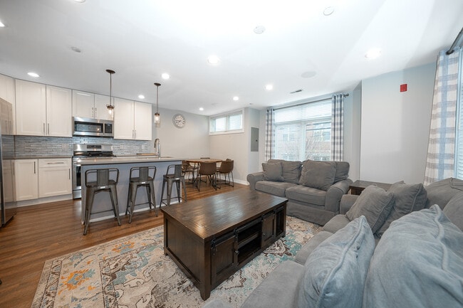 Photo - 769 N Uber St Unit B