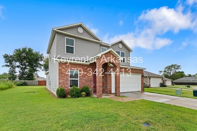 Photo - Beautiful home Located in desirable west Fayetteville neighborhood with playground