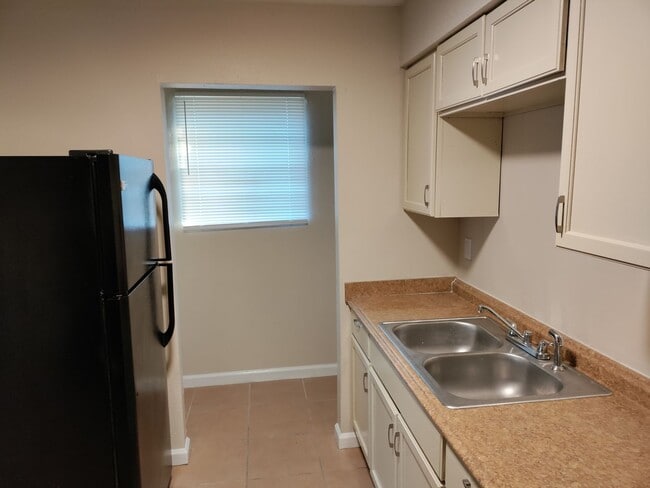 Photo - Single Family Home 5 BR / 2 Bath