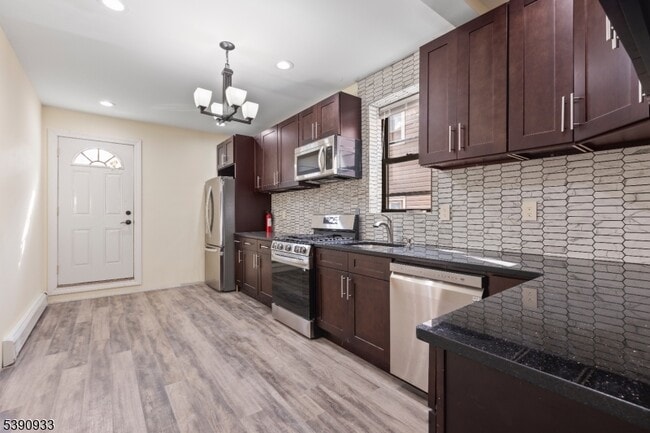 Photo - 108 Paine Ave