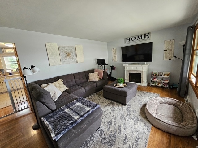 Photo - 774 S Main St