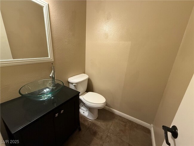 Photo - 924 Nevada Sky St