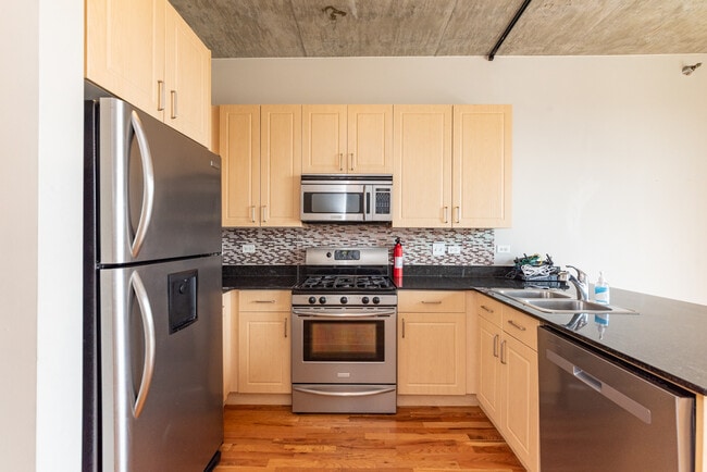 Photo - 1620 S Michigan Ave Unit 825