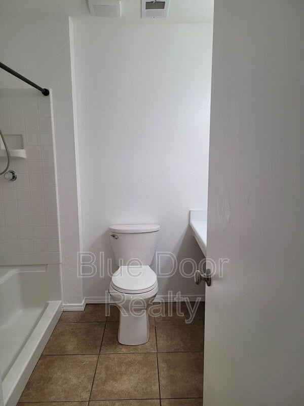 Photo - 3441 Martin Meadows Dr NE