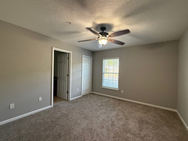 213 Leese Dr