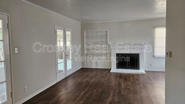 Photo - 30 W 17th St