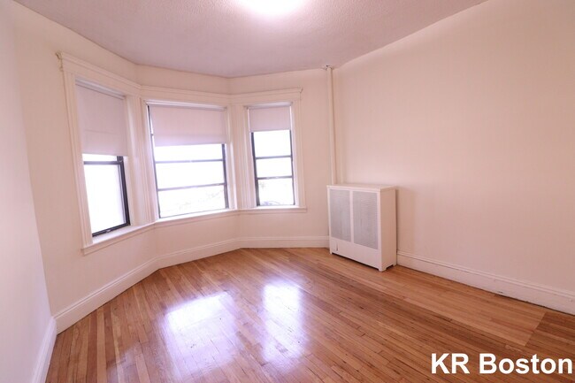 Photo - 1153 Commonwealth Ave