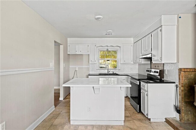 Photo - 207 Tanglewood Dr