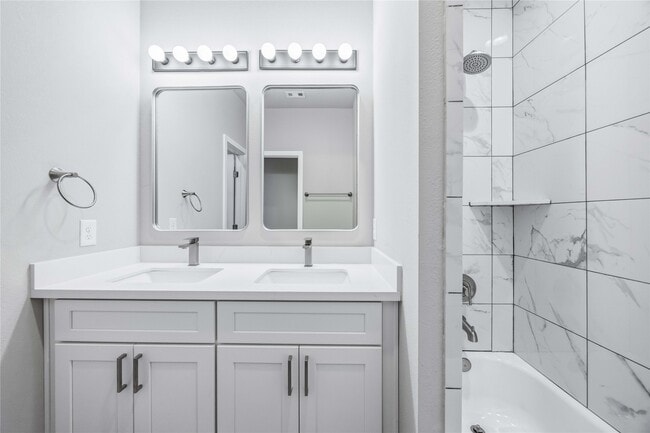 Building Photo - 8512 Farqueson St