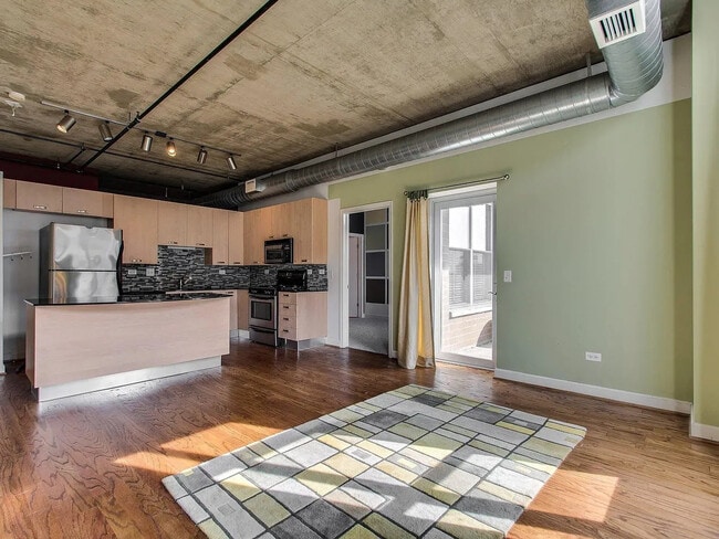 Photo - 111 S Morgan St Unidad 710