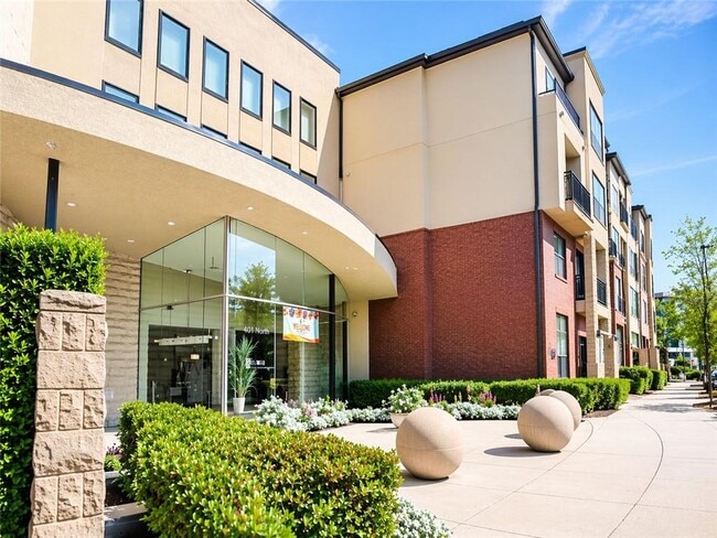 Building Photo - 401 16th St NW Unit 1271