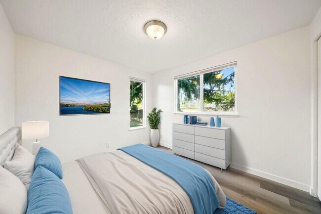 Photo - 5495 A St Unidad 13