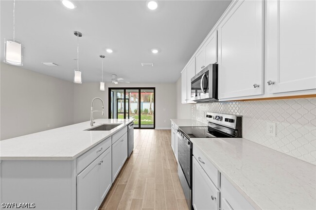 Photo - 27906 Radiant Ct