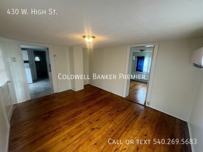 Photo - 430 W High St