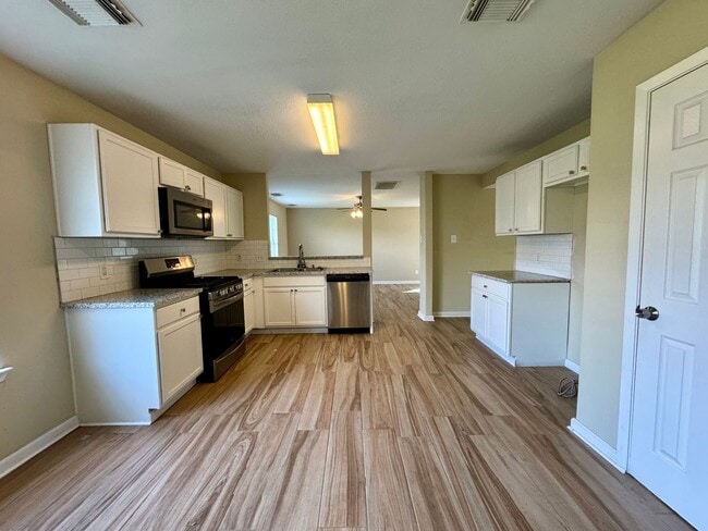 Photo - Bear Creek’s Best: A Beautiful Abode!