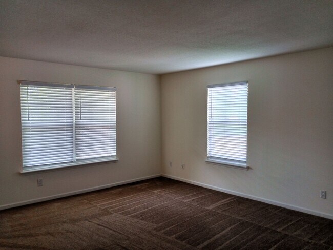 Photo - 2409-2411 Northampton Dr. Apartment Unit 2409 Northampton Dr.
