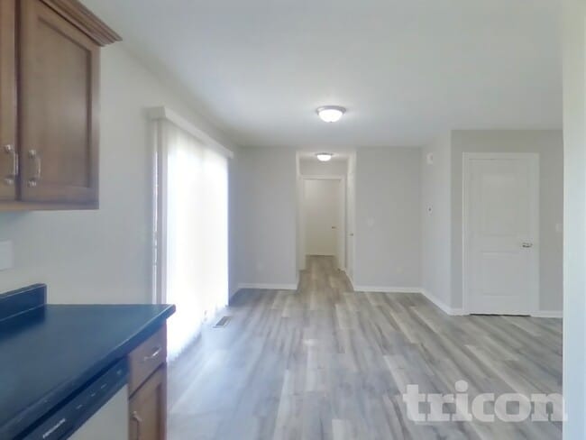 Photo - 106 Sunburst Cir