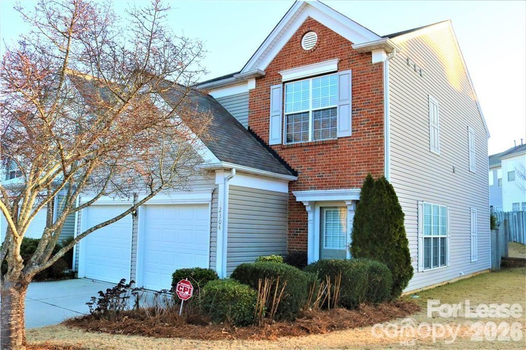 Photo - 12304 Dunford St