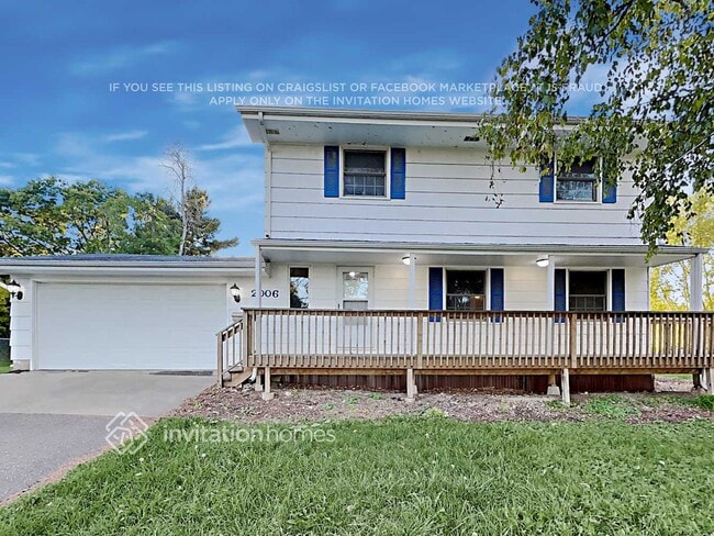 Building Photo - 2006 Texas Ave S