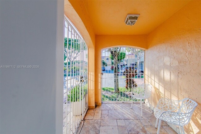 Photo - 165 NW 85th Ct