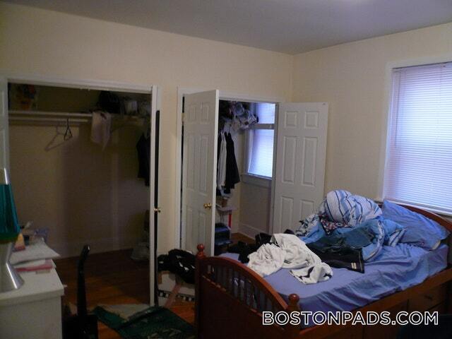 Photo - 879 Beacon St Unidad 43