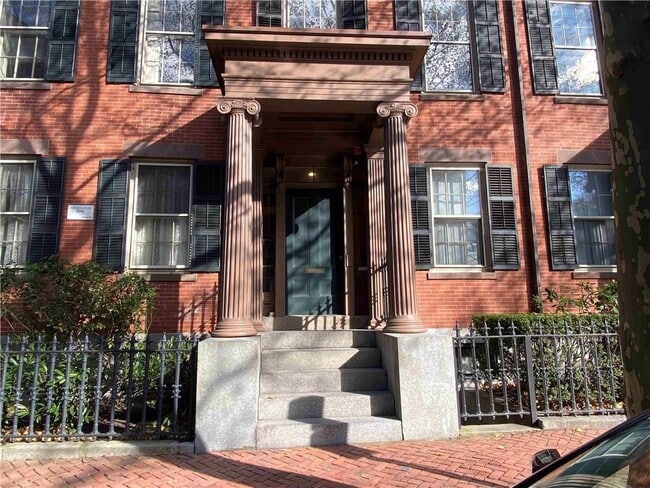 Photo - 259 Benefit St Unit 2