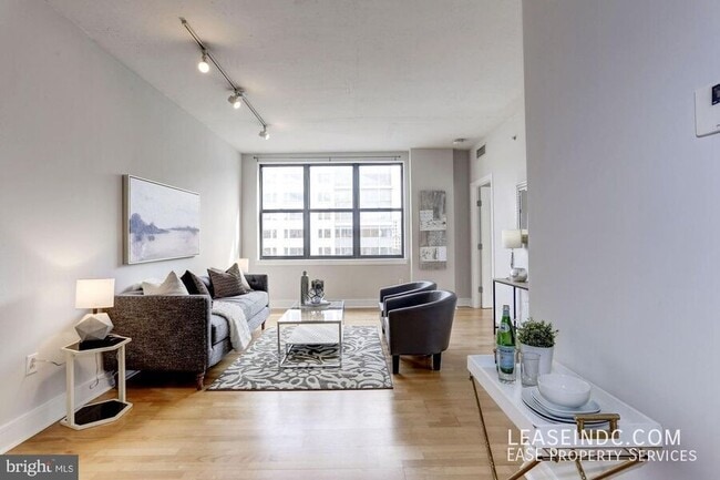 Photo - 809 6th St NW Unidad #52