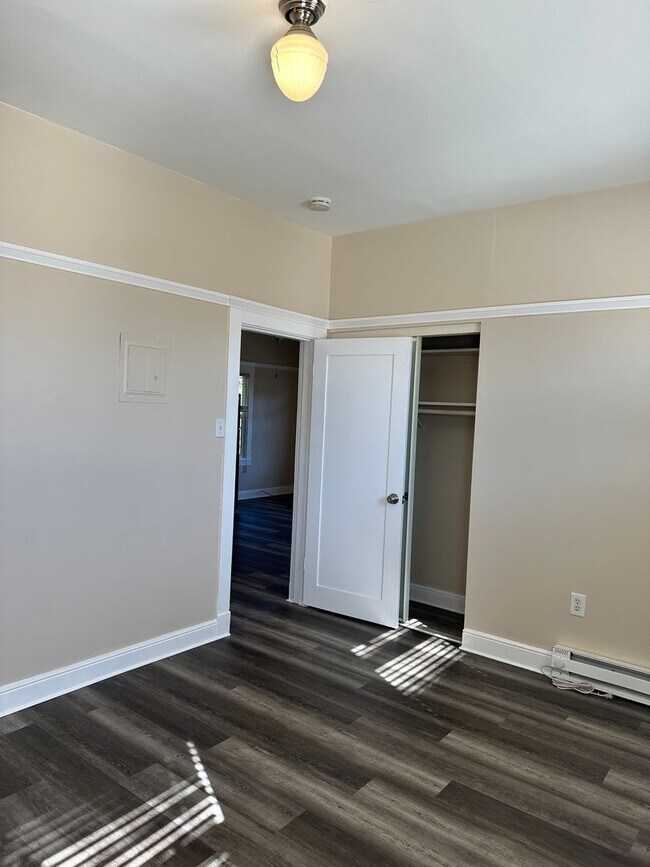 Photo - 1362 E. 27th St. Unit 1366