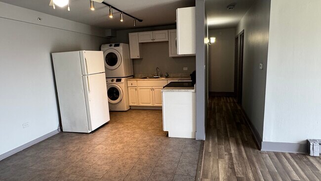 Photo - 8581 101st Ter Unit 307