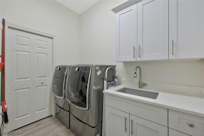 Photo - 831 Sailaway Ln Unidad 203