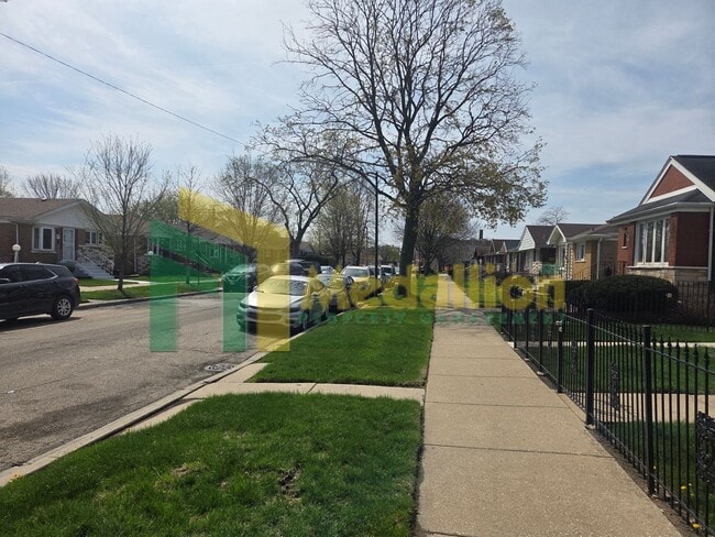 Photo - Spacious 4-Bedroom Home with Finished Basement and Yard Space