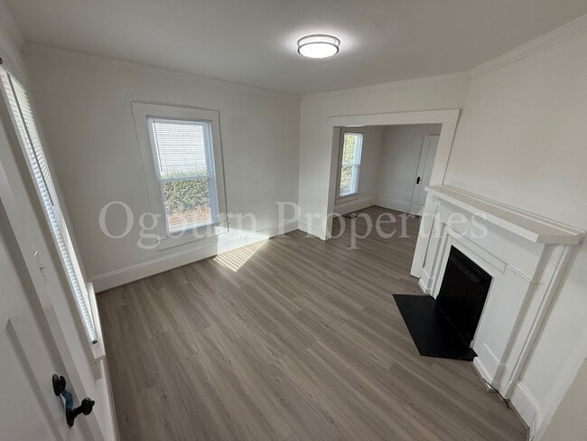 Photo - 1607 Thurmond St