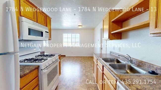Photo - 1784 N Wedgewood Ln Unidad 13