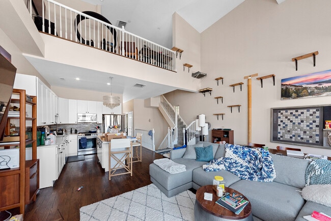 Photo - 857 W Wrightwood Ave Unit 3