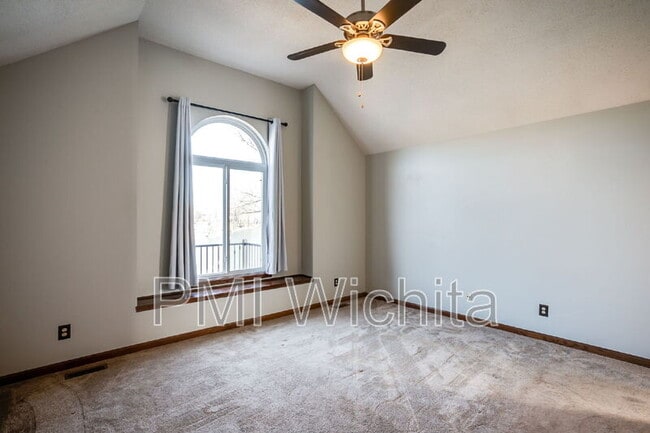 Photo - 112 S Springwood Dr