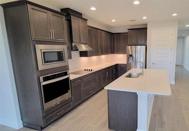 Photo - 9753 Lost Creek Dr