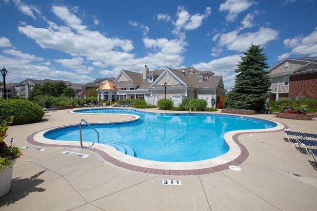 Building Photo - Ascend St. Charles Rental