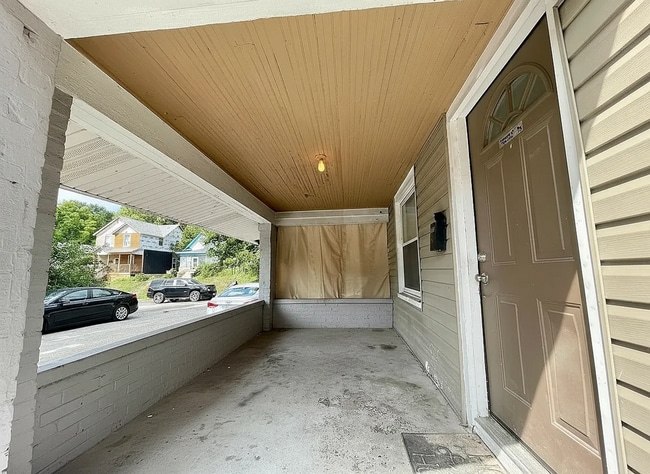 Photo - For Rent 3 Bedroom Townhouse on a Quiet Street