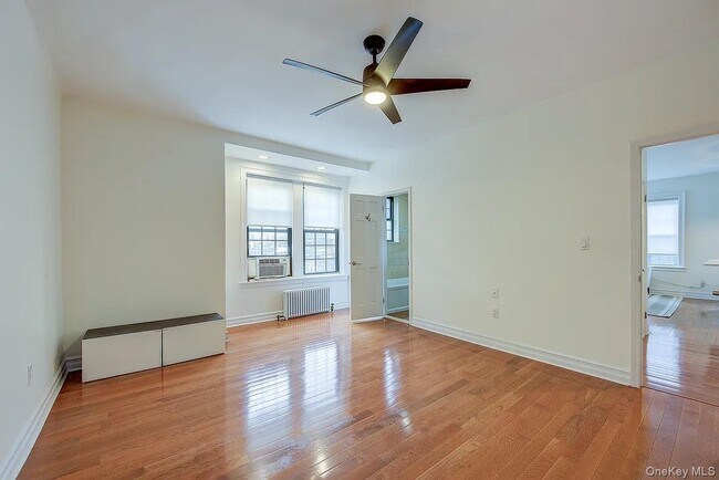 Photo - 6 Burns St Unit 43