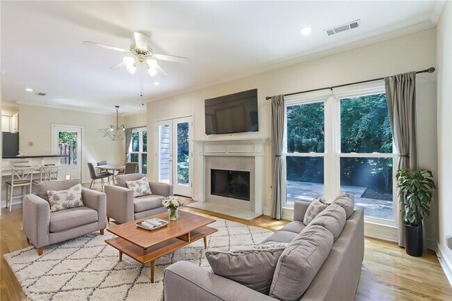 Photo - 1167 Druid Walk
