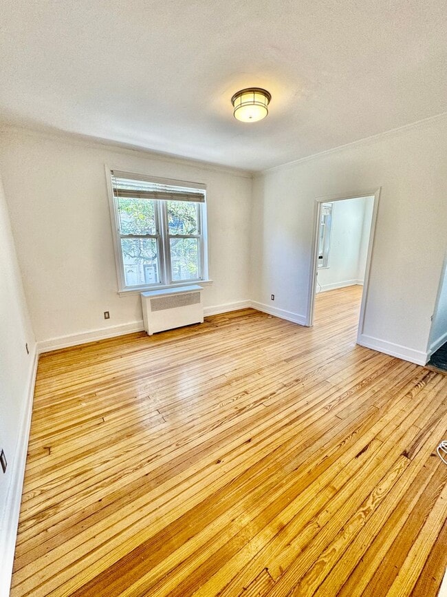 Photo - 2423 Cambreleng Ave Unidad 2A